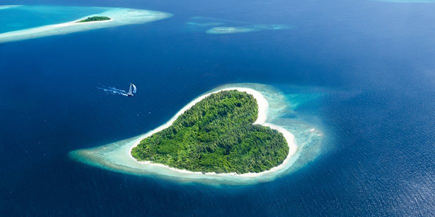 heart island in the maldivian tropical sea